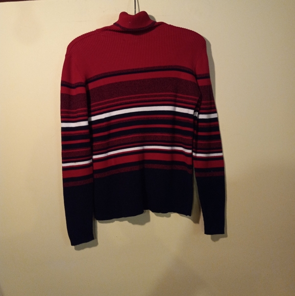 Women's Karen Scott Pullover Sweater. - Picture 2 of 2